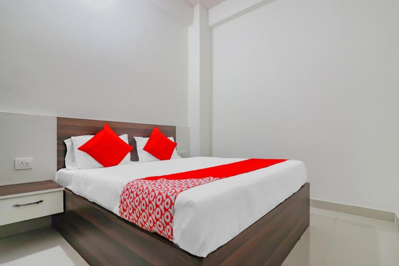 Rajlakshmi Guest House Matura Exterior foto